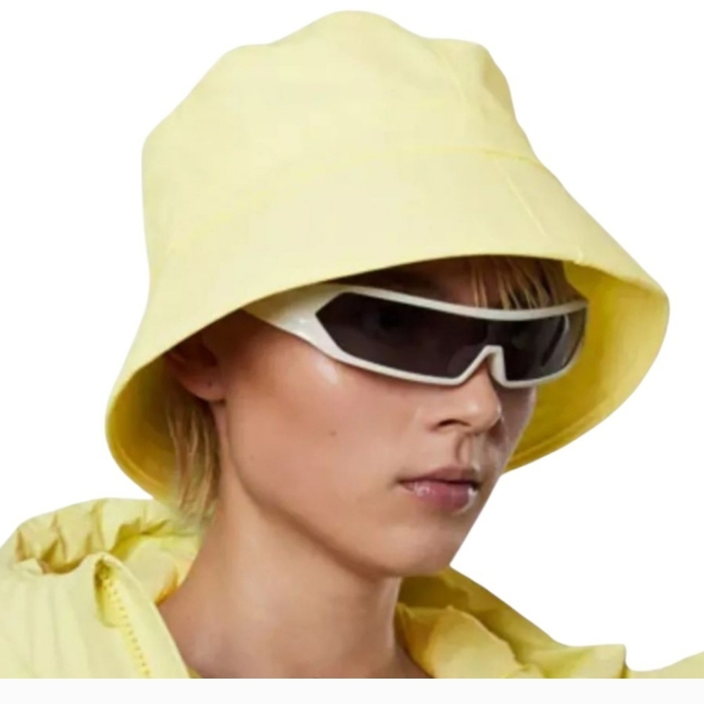 RAINS Bucket Hat Size XS -‎ M Waterproof Straw Yellow Gorpcore Y2K Festival